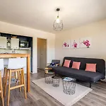 Apartment Les Ecureuils-2 By Interhome