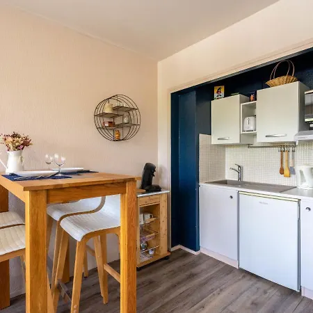 Les Ecureuils-2 By Interhome *