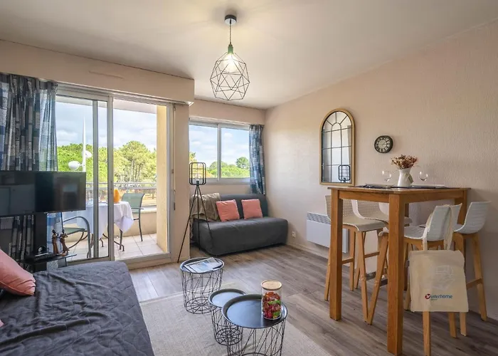 Apartamento Les Ecureuils-2 By Interhome